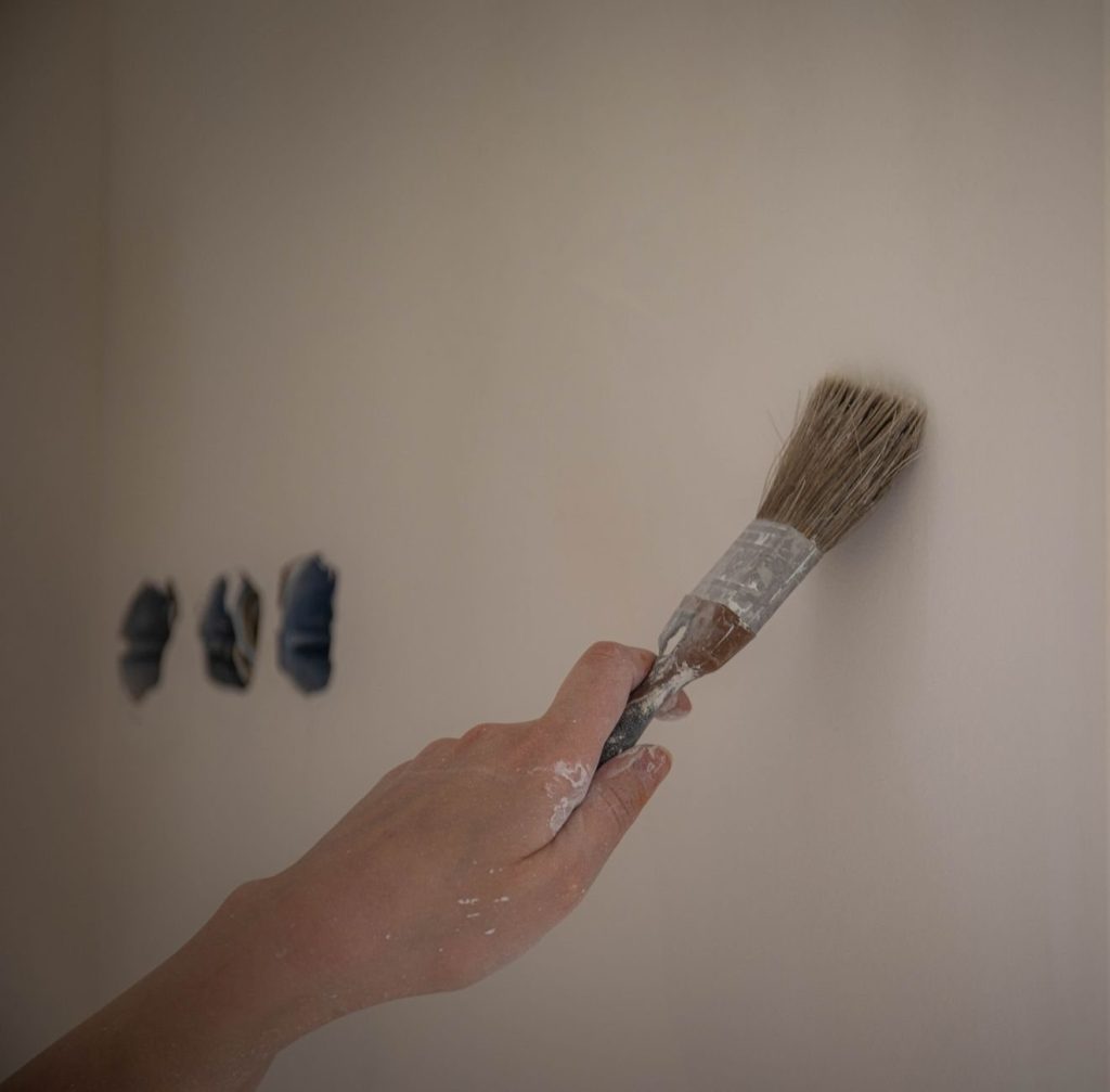 Wände kreativ gestalten: DIY-Techniken im Check